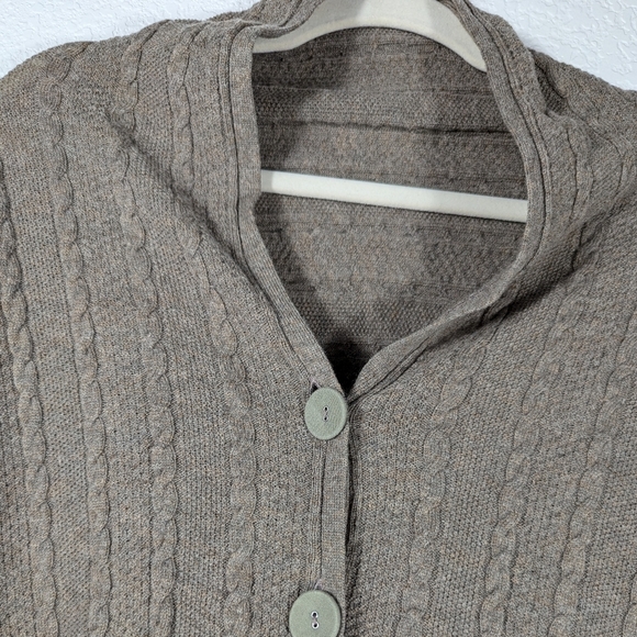 Soft Surroundings Lambswool Cashmere Knit Button Poncho Shrug Wrap S/M Taupe - Picture 12 of 13